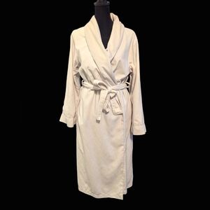 Jessica Size 10-12 White Robe House Coat Velveteen
